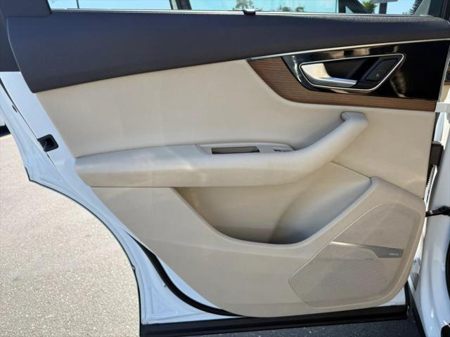 2017 Audi Q7 3.0T Premium