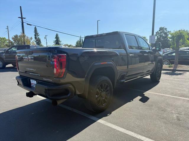 2022 GMC Sierra 2500HD 4WD Crew Cab Standard Bed Denali