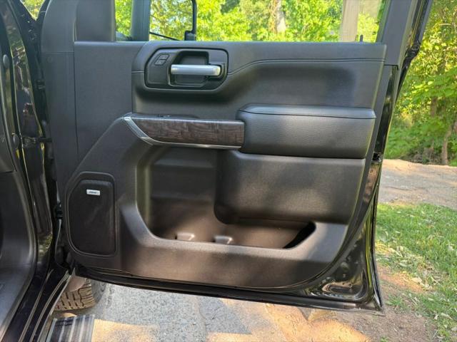 2022 GMC Sierra 2500HD 4WD Crew Cab Standard Bed Denali