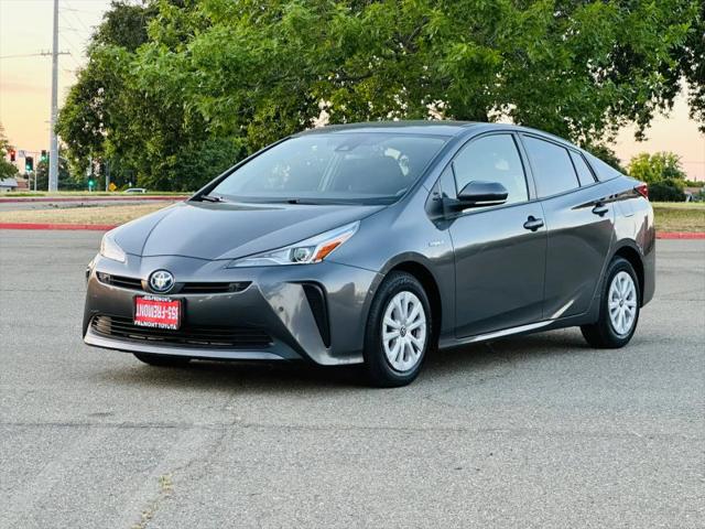 2022 Toyota Prius LE