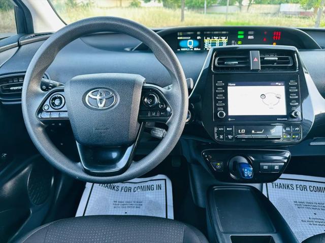 2022 Toyota Prius LE