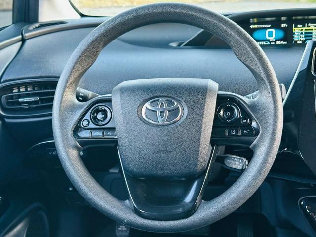 2022 Toyota Prius LE