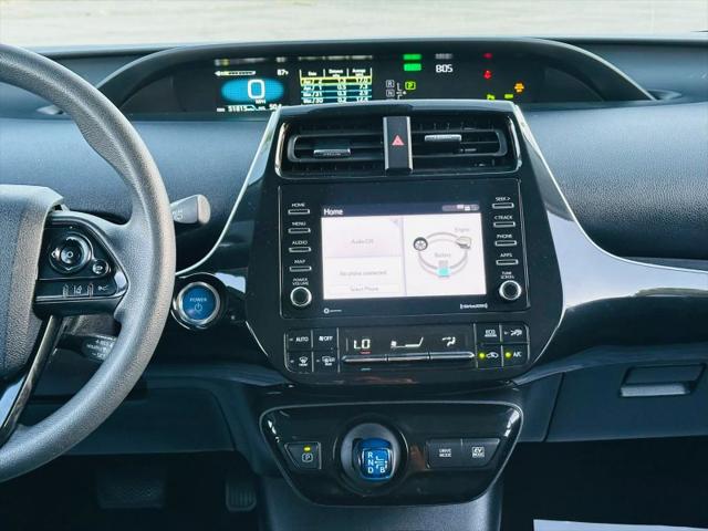 2022 Toyota Prius LE