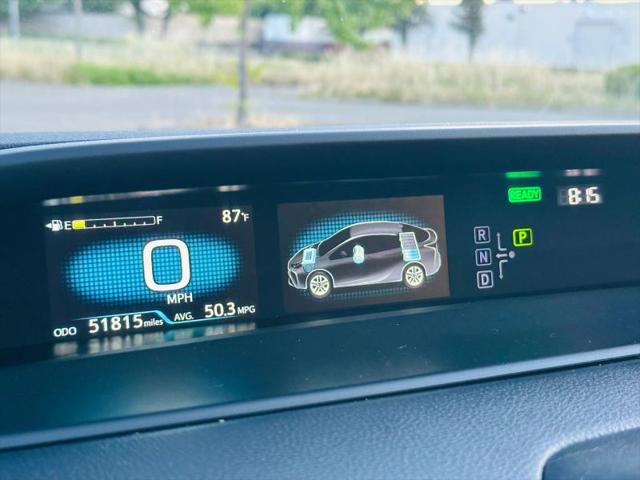 2022 Toyota Prius LE