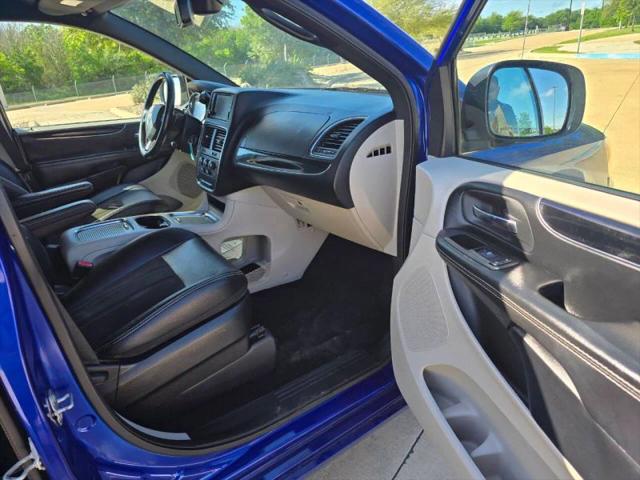 2020 Dodge Grand Caravan SXT