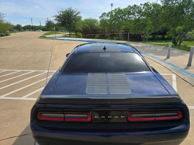 2016 Dodge Challenger R/T Plus