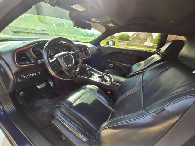 2016 Dodge Challenger R/T Plus