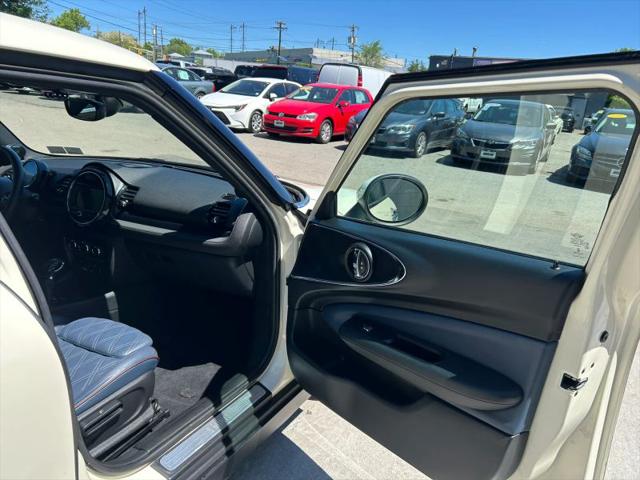 2017 MINI Cooper Clubman Cooper