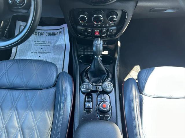 2017 MINI Cooper Clubman Cooper