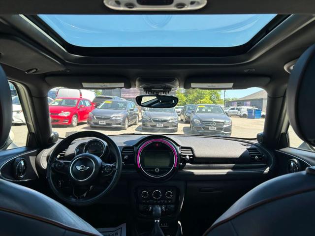 2017 MINI Cooper Clubman Cooper