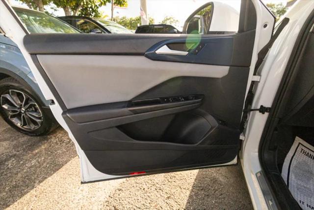 2022 Volkswagen Taos 1.5T SE