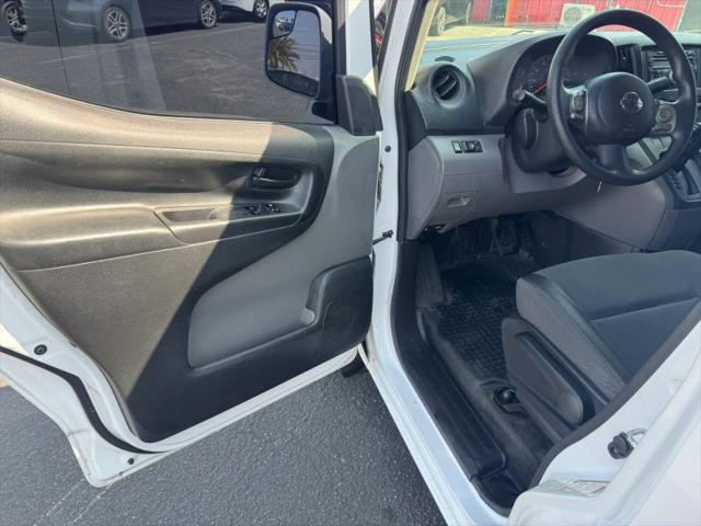 2015 Nissan NV200 SV