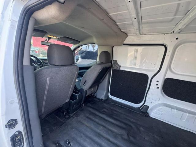 2015 Nissan NV200 SV