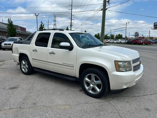 2011 Chevrolet Avalanche LTZ