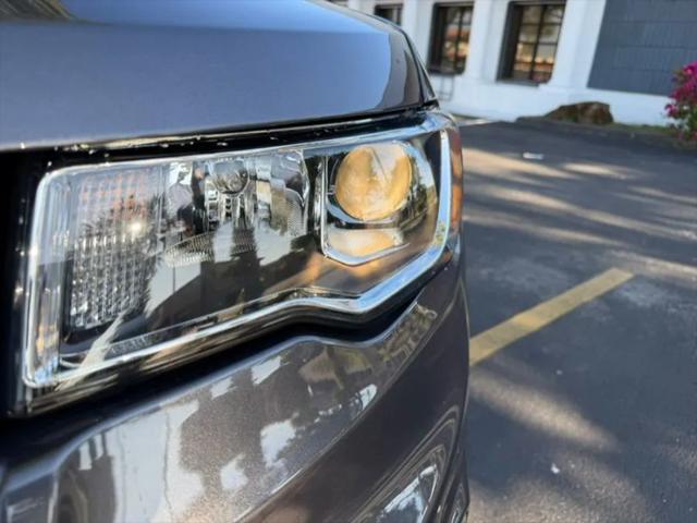 2020 Jeep Grand Cherokee Laredo E 4x4
