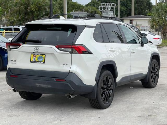 2021 Toyota RAV4 XLE Premium