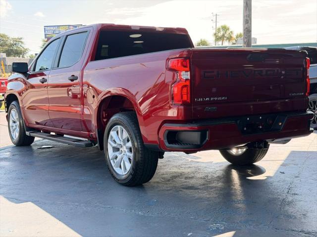 2022 Chevrolet Silverado 1500 2WD Crew Cab Short Bed Custom