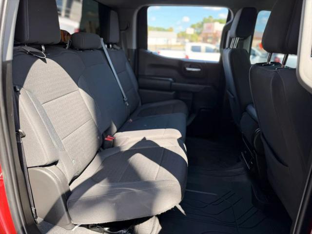 2022 Chevrolet Silverado 1500 2WD Crew Cab Short Bed Custom