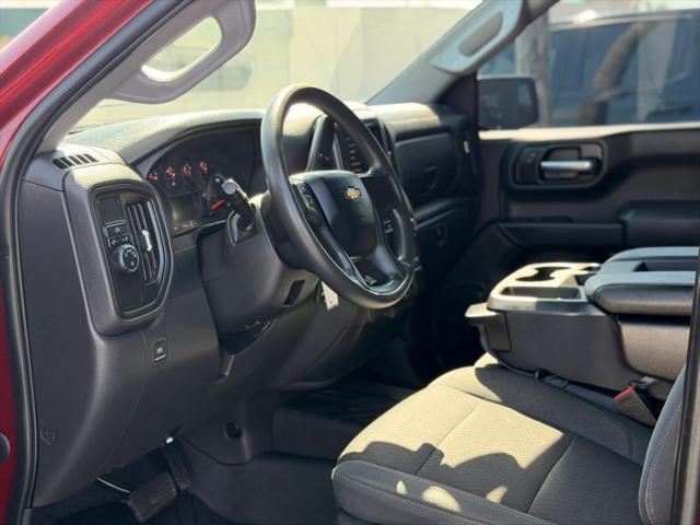 2022 Chevrolet Silverado 1500 2WD Crew Cab Short Bed Custom