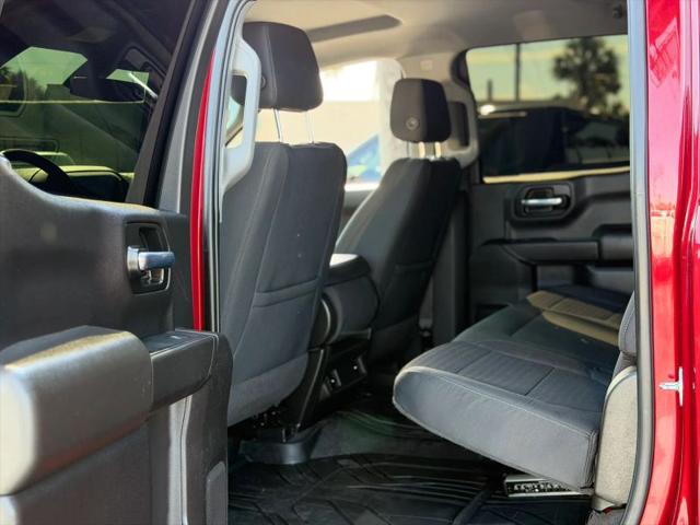 2022 Chevrolet Silverado 1500 2WD Crew Cab Short Bed Custom