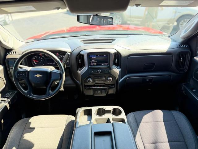 2022 Chevrolet Silverado 1500 2WD Crew Cab Short Bed Custom