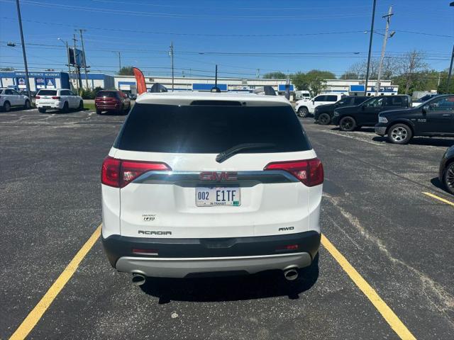 2018 GMC Acadia SLE-2