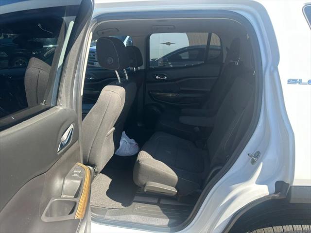 2018 GMC Acadia SLE-2