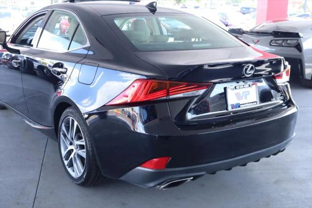 2020 Lexus IS 300 300