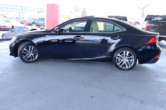 2020 Lexus IS 300 300