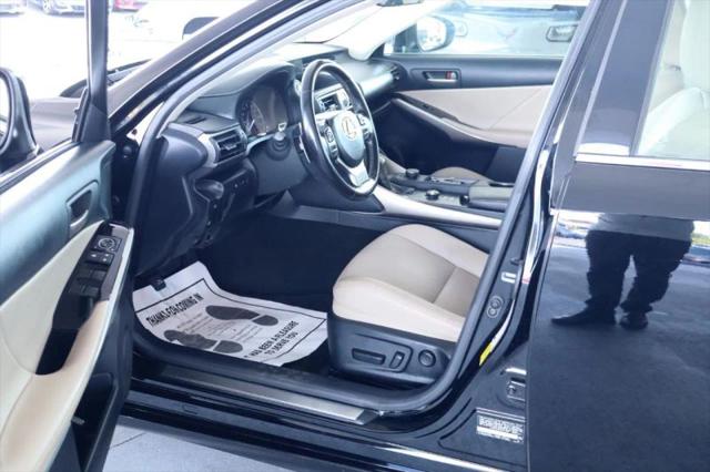 2020 Lexus IS 300 300