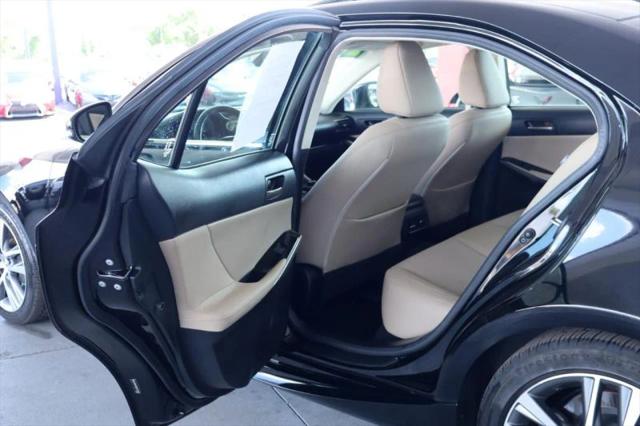 2020 Lexus IS 300 300