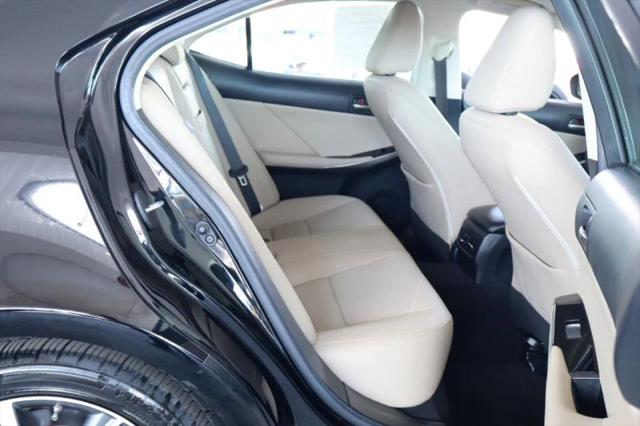 2020 Lexus IS 300 300