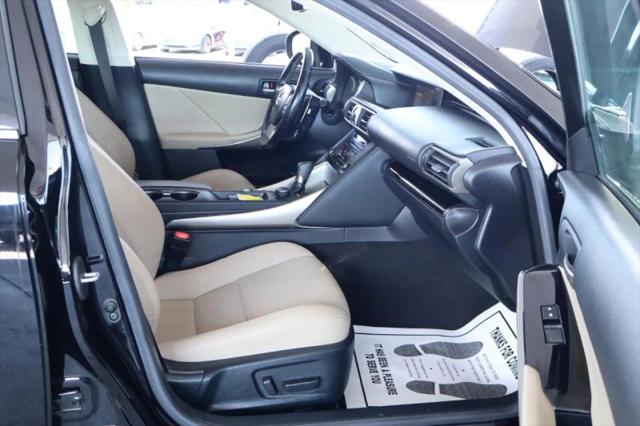2020 Lexus IS 300 300