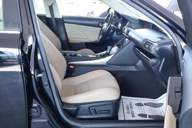 2020 Lexus IS 300 300