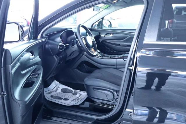 2021 Hyundai Santa Fe SE