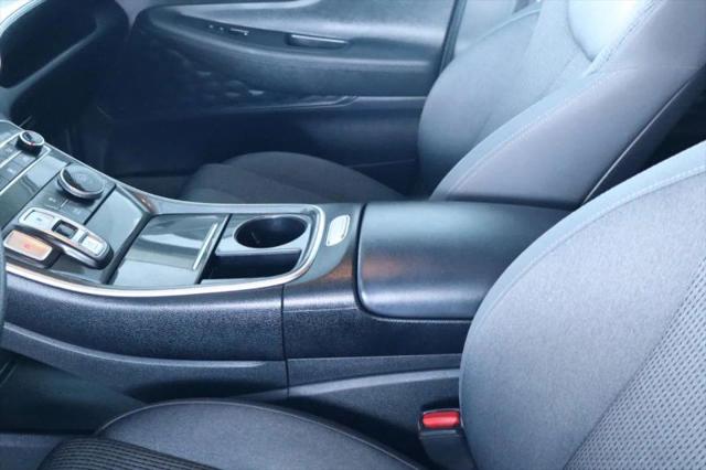 2021 Hyundai Santa Fe SE