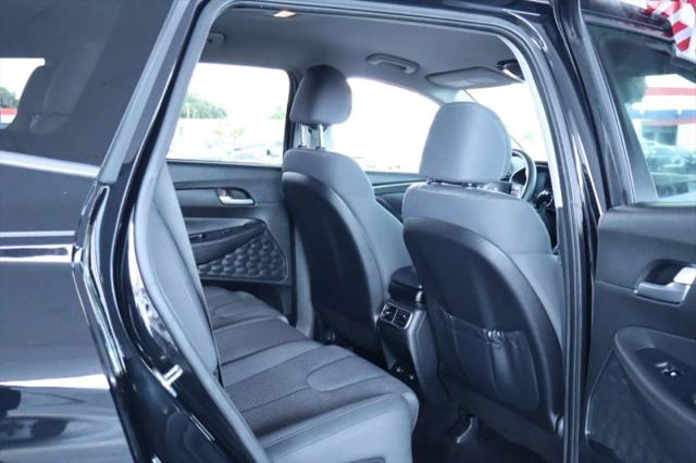 2021 Hyundai Santa Fe SE