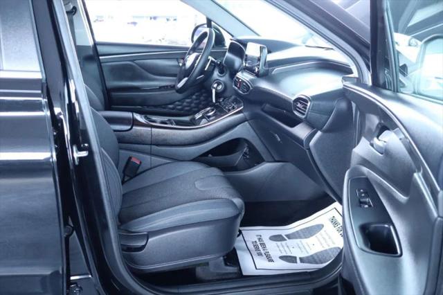 2021 Hyundai Santa Fe SE