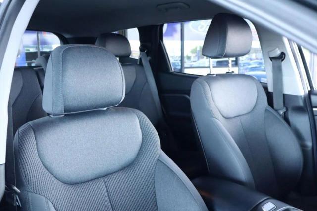 2021 Hyundai Santa Fe SE