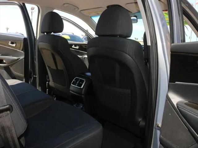 2020 Kia Sorento 3.3L LX