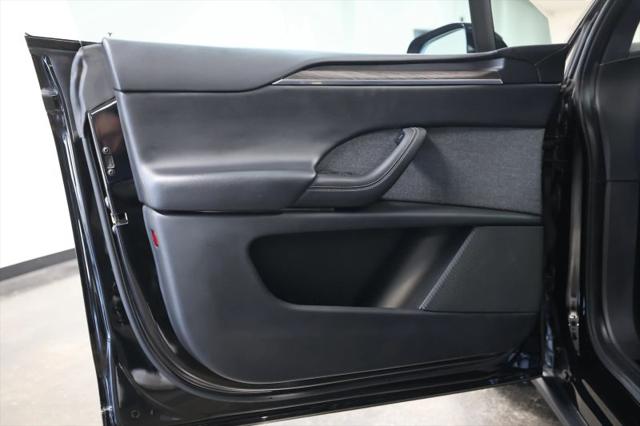 2022 Tesla Model X Dual Motor All-Wheel Drive
