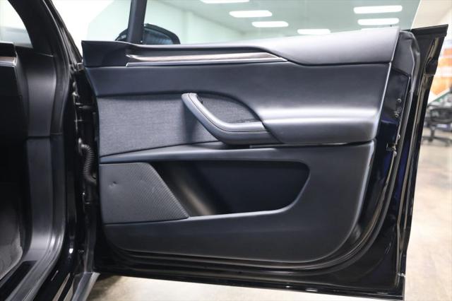 2022 Tesla Model X Dual Motor All-Wheel Drive