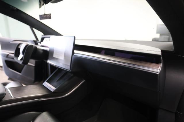 2022 Tesla Model X Dual Motor All-Wheel Drive