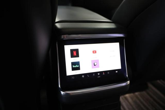 2022 Tesla Model X Dual Motor All-Wheel Drive