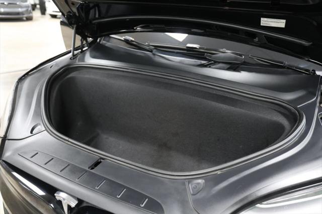 2022 Tesla Model X Dual Motor All-Wheel Drive