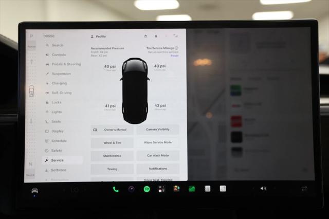 2022 Tesla Model X Dual Motor All-Wheel Drive