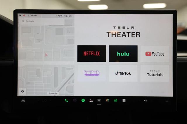 2022 Tesla Model X Dual Motor All-Wheel Drive
