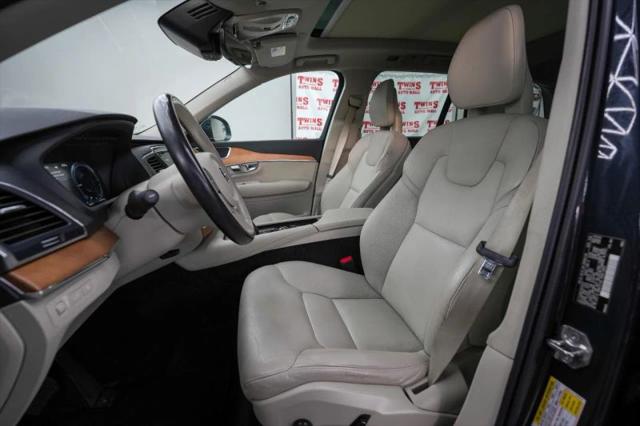 2021 Volvo XC90 Recharge T8 Inscription Expression 7 Passenger