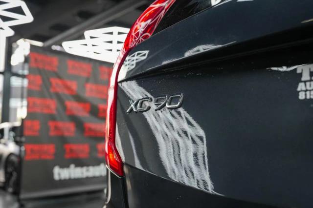 2021 Volvo XC90 Recharge T8 Inscription Expression 7 Passenger