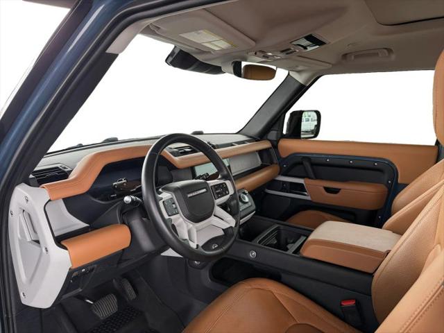 2024 Land Rover Defender 90 P300 S